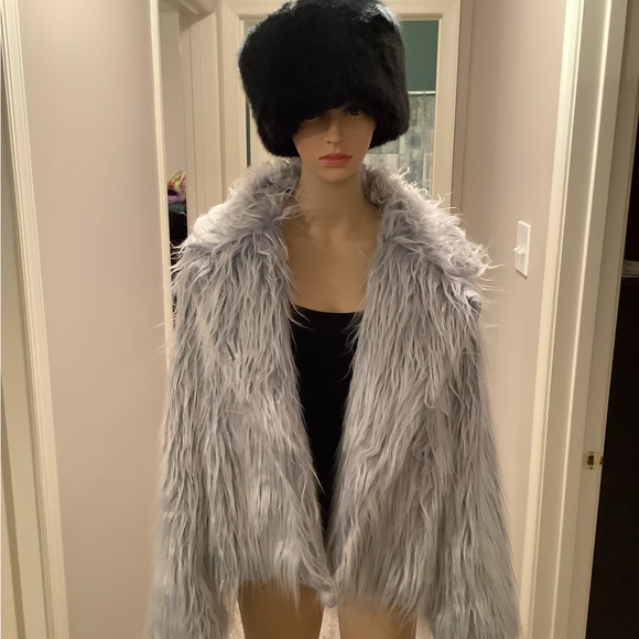 SHEIN Gray Faux Fluffy Shaggy Rave Glam Fur Jacket Size Large - Picture 1 of 15